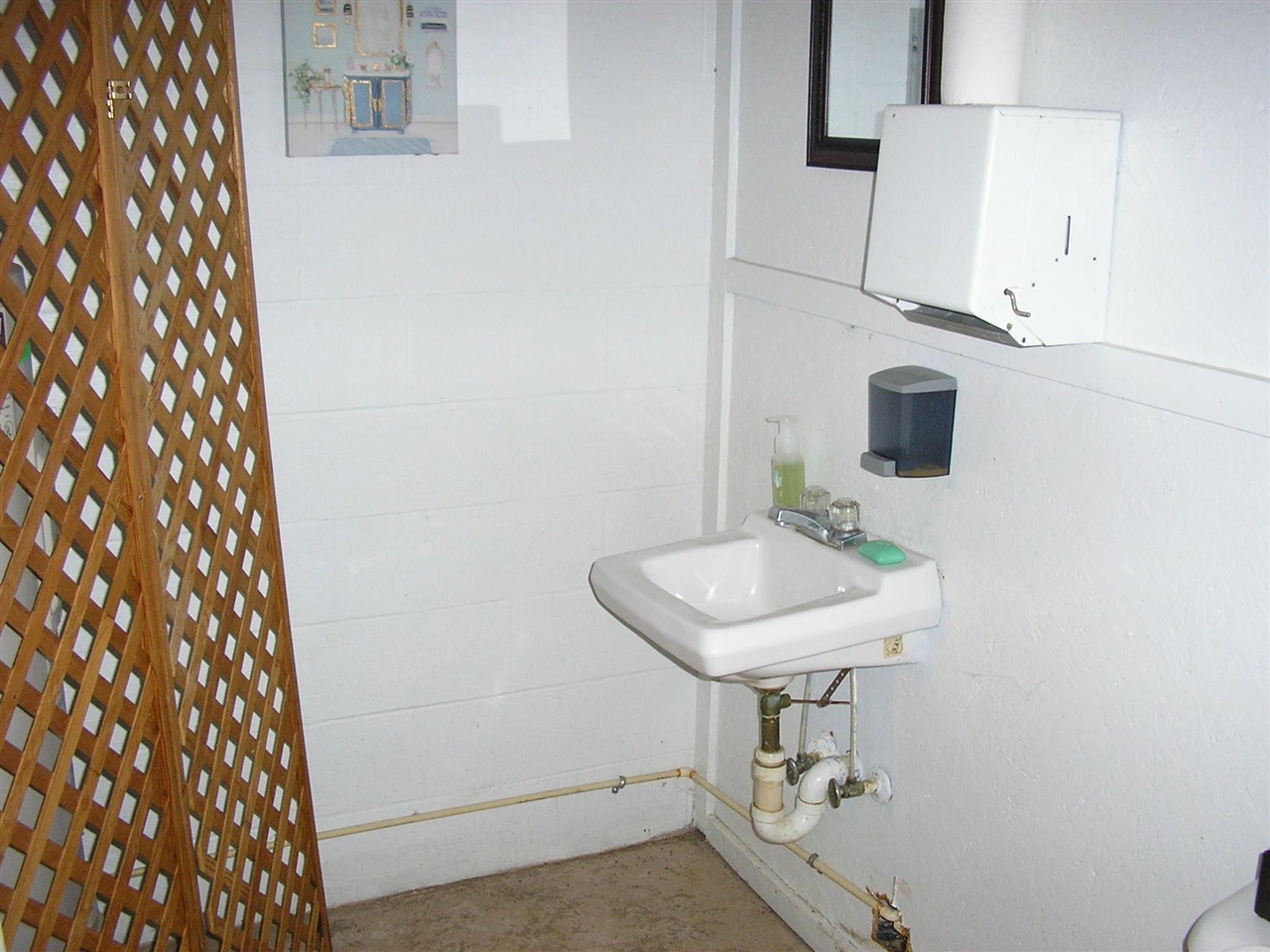 11242 S Highway 431 Property Photo 10