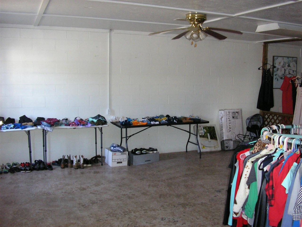 11242 S Highway 431 Property Photo 17