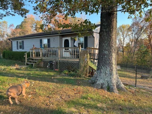7590 Blue Level Road Property Photo 3