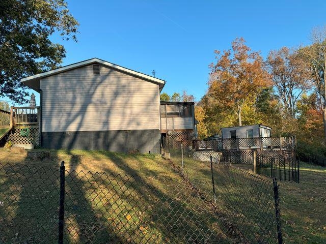 7590 Blue Level Road Property Photo 11