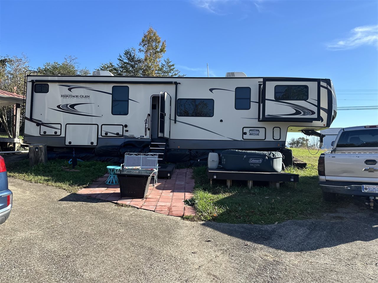 5150 Nolin Dam Road Property Photo 2