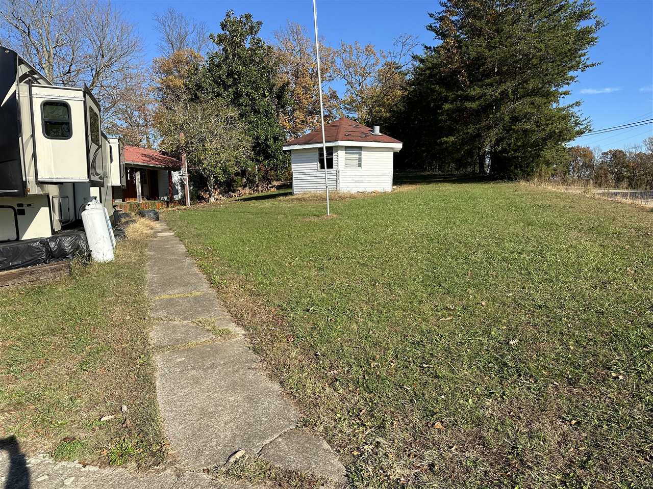 5150 Nolin Dam Road Property Photo 5