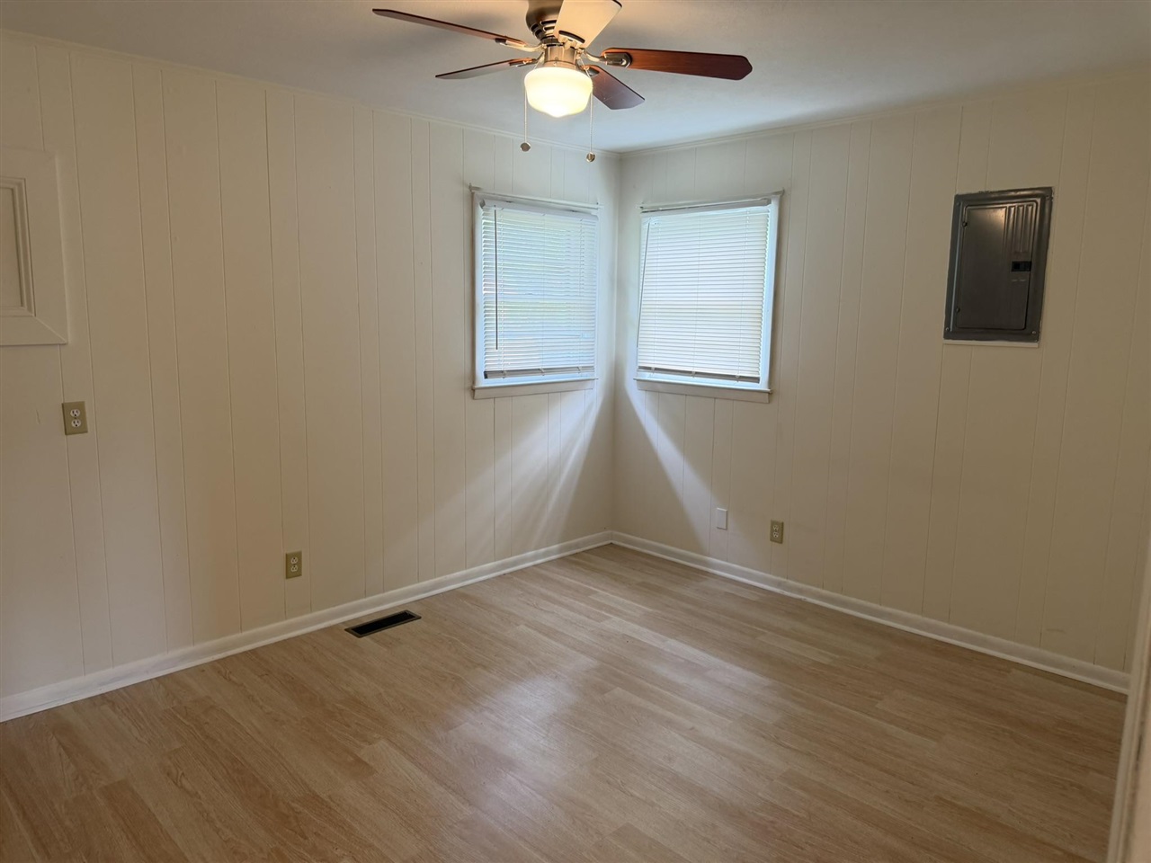 1456 Longview Drive Property Photo 9