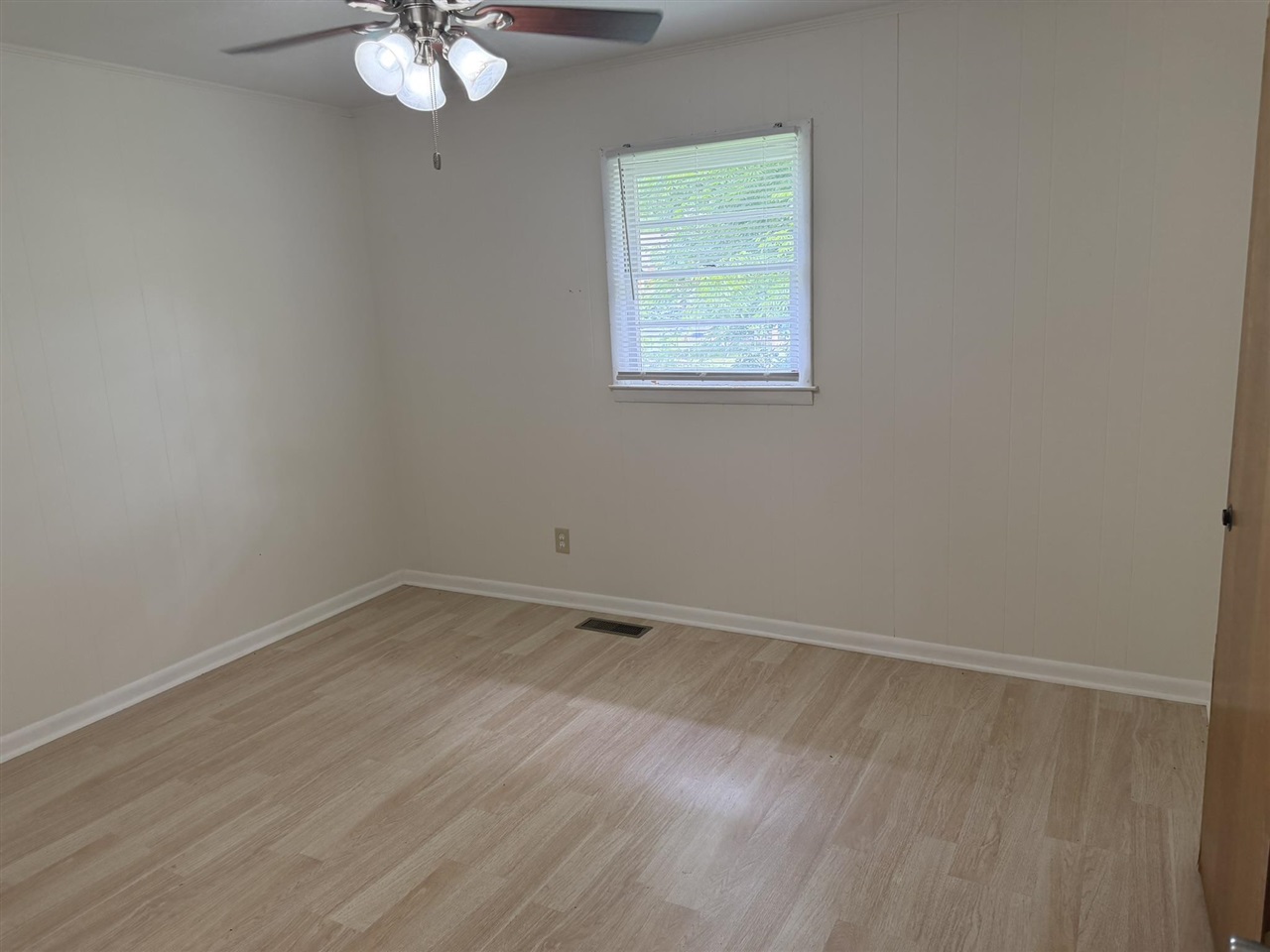 1456 Longview Drive Property Photo 10