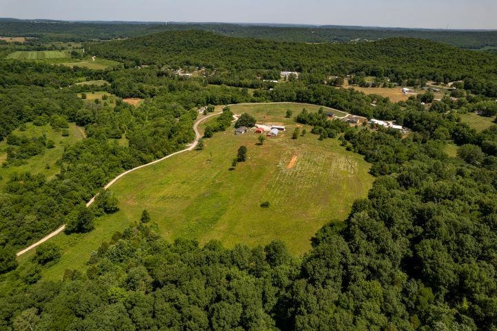 501 Apple Valley Way Property Photo 5