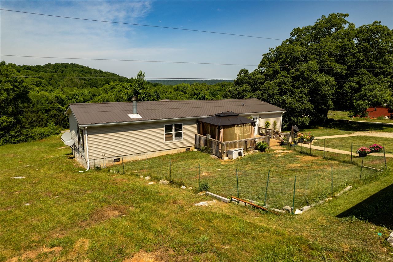 501 Apple Valley Way Property Photo 7