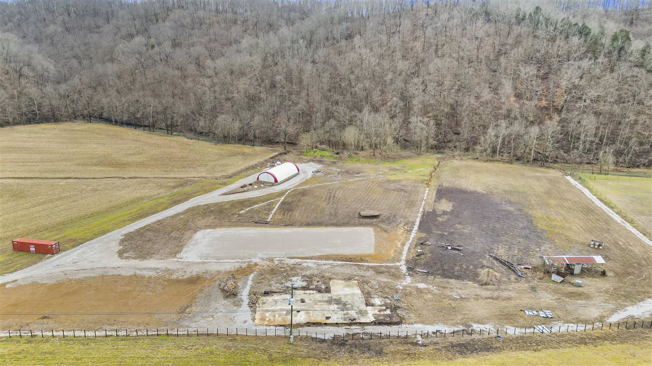 6490 Albany Road Property Photo 2