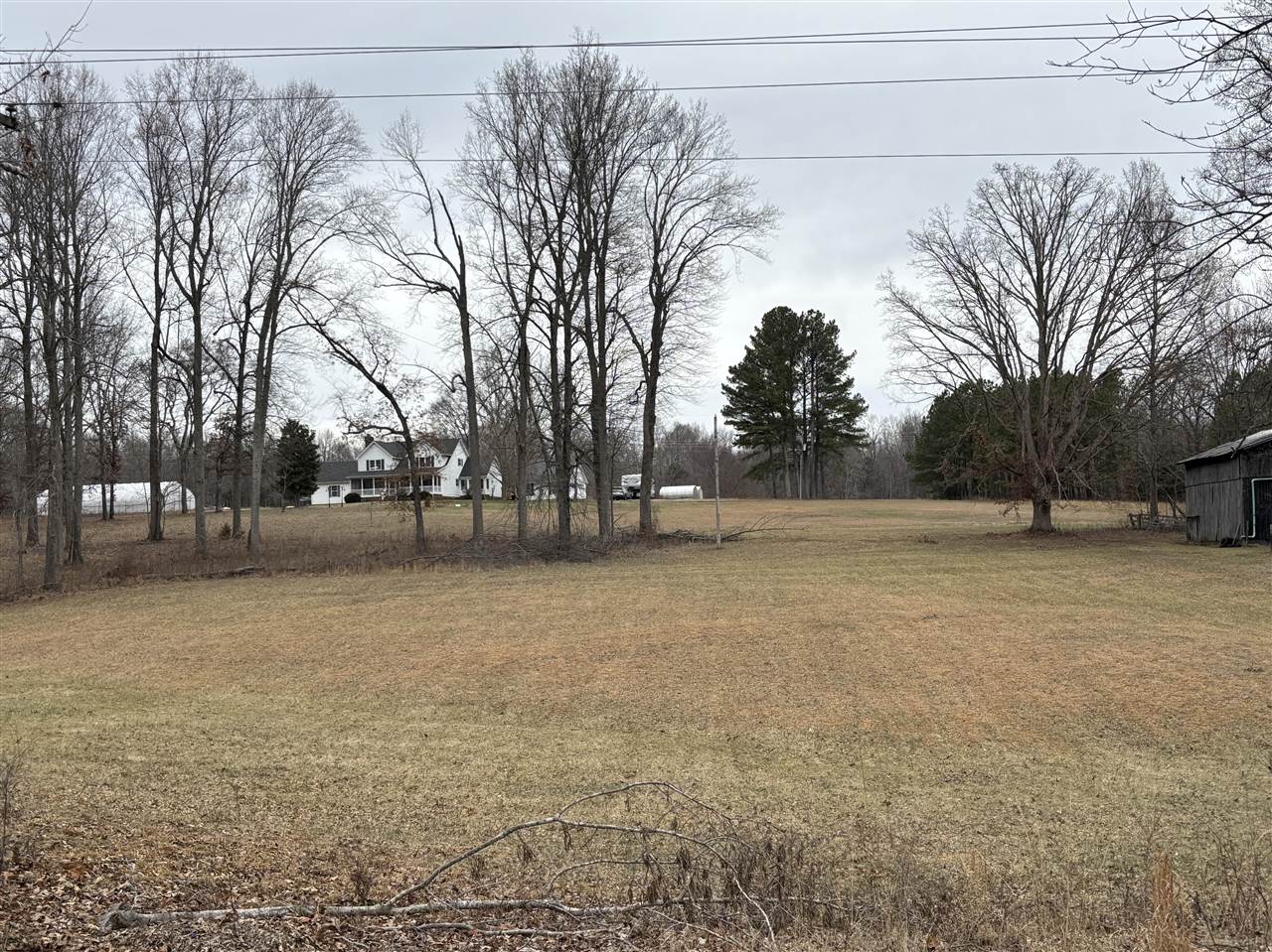 5294 Bowling Green Road Property Photo 1