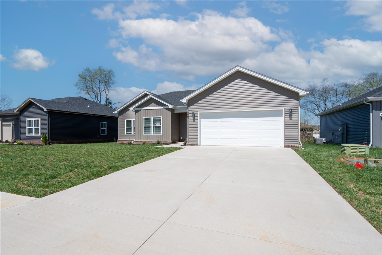 2682 Cedrus Avenue Property Photo 3