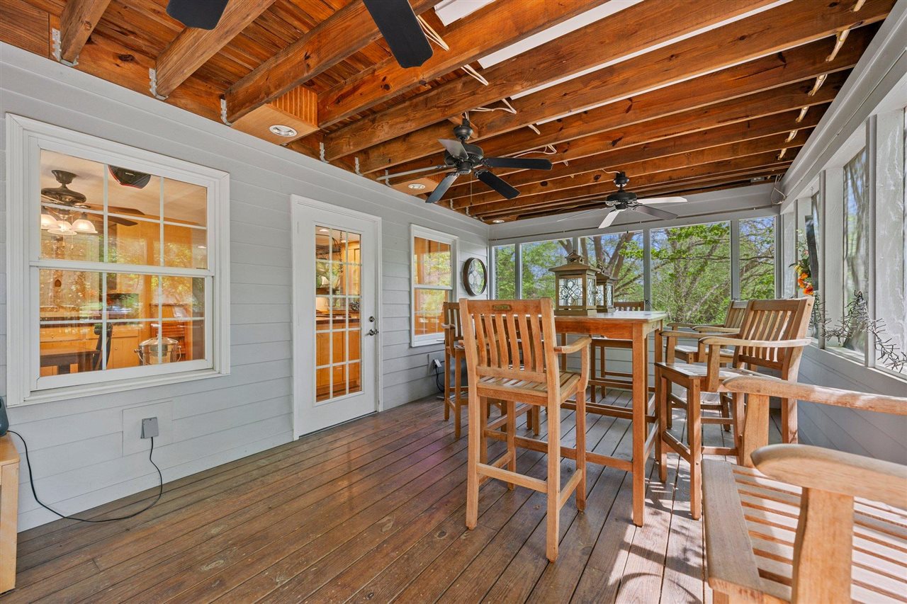 2037 Middle Bridge Road Property Photo 39