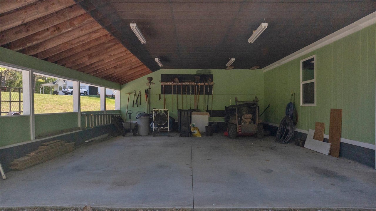 2037 Middle Bridge Road Property Photo 71