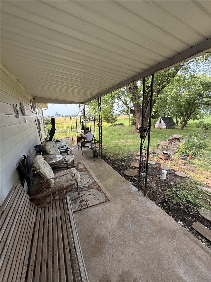 9101 Nashville Road Property Photo 26