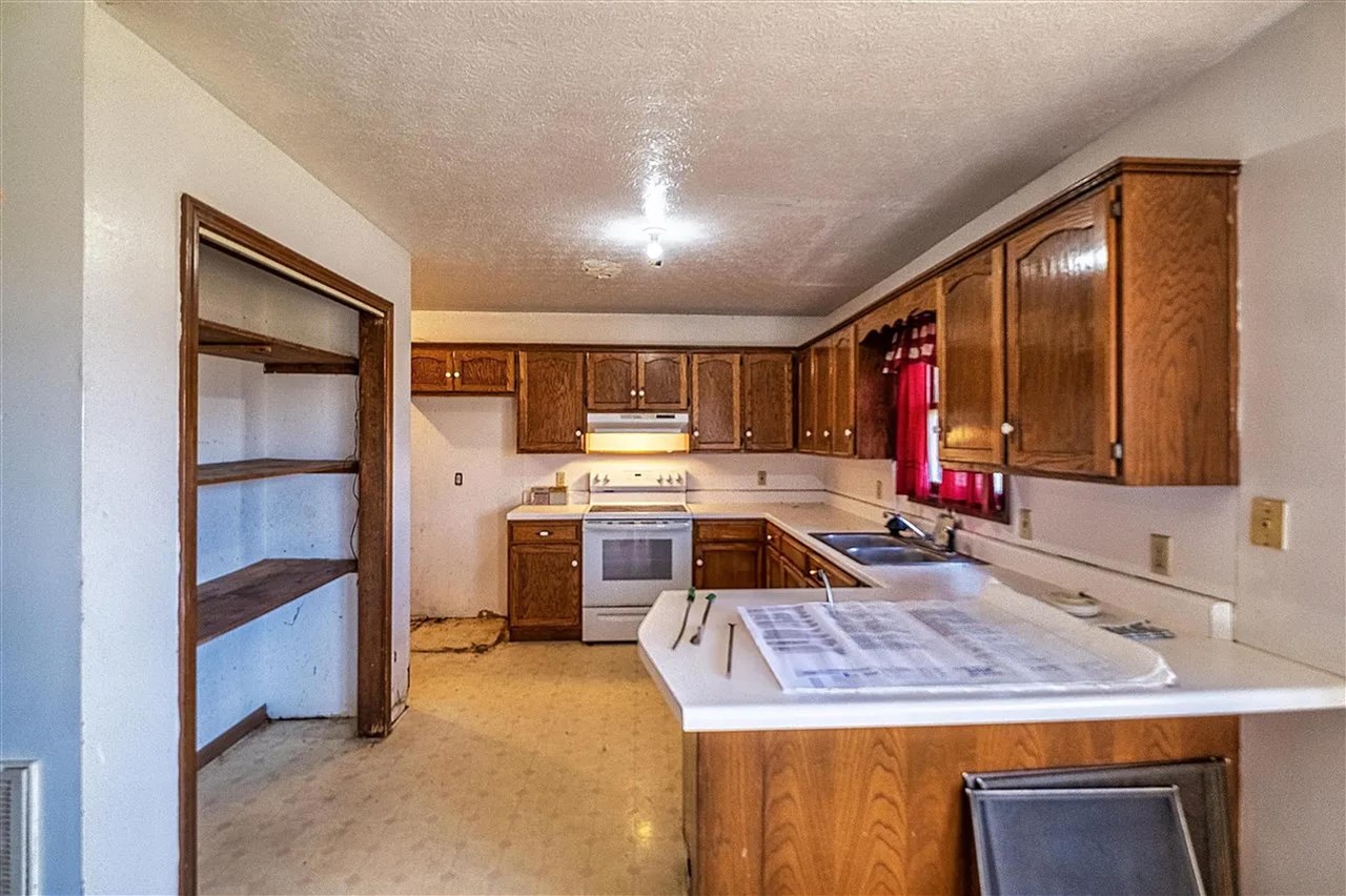 3748 Gordonsville Road Property Photo 3