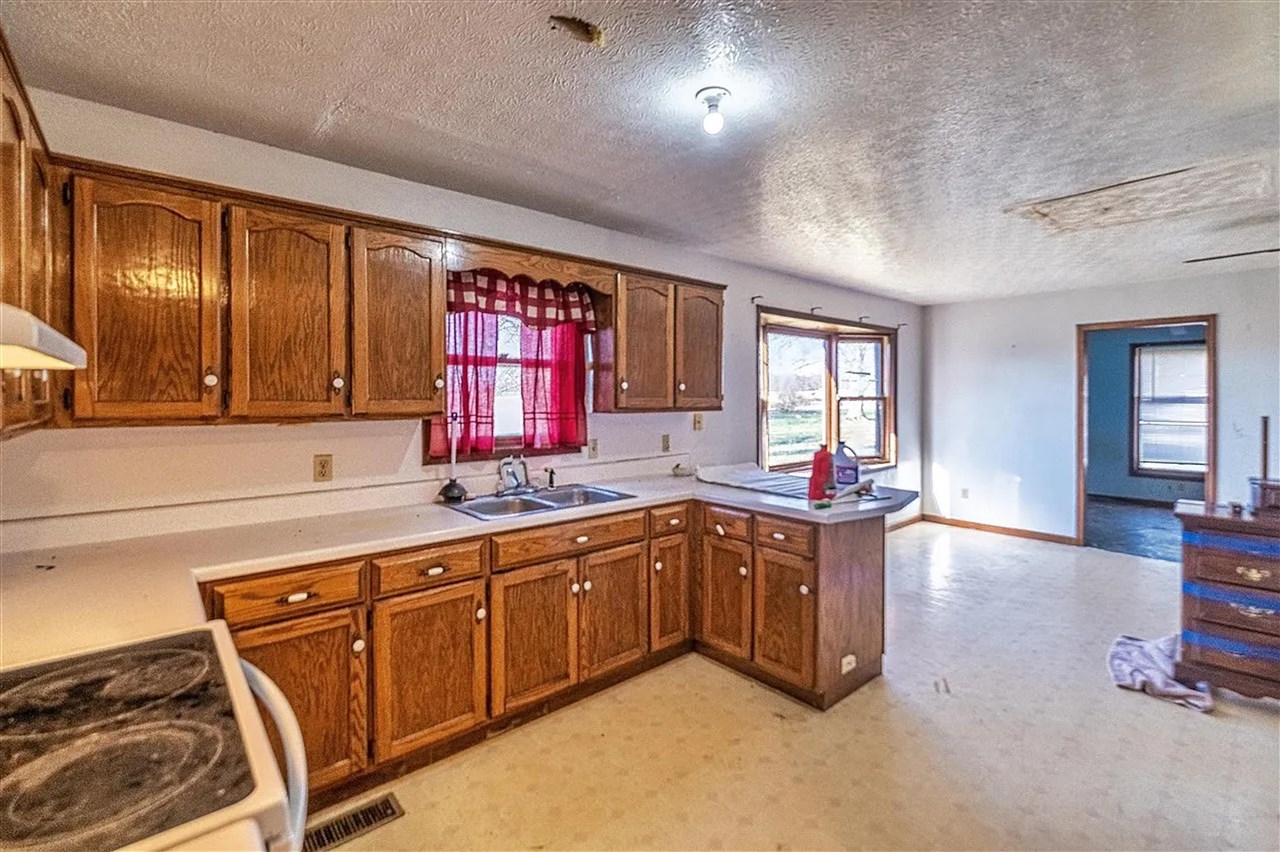 3748 Gordonsville Road Property Photo 4