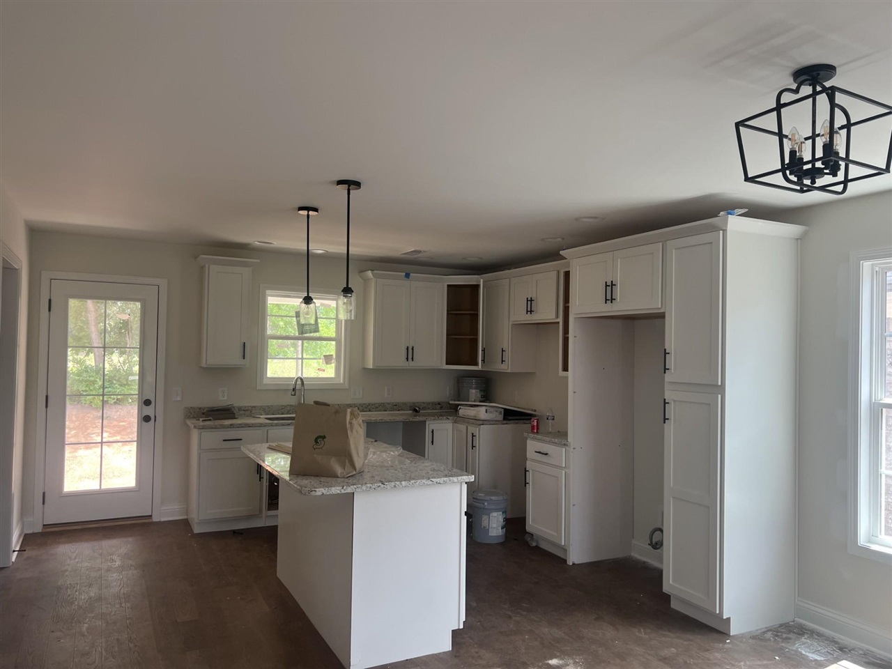 1153 Shallowford Street Property Photo 4