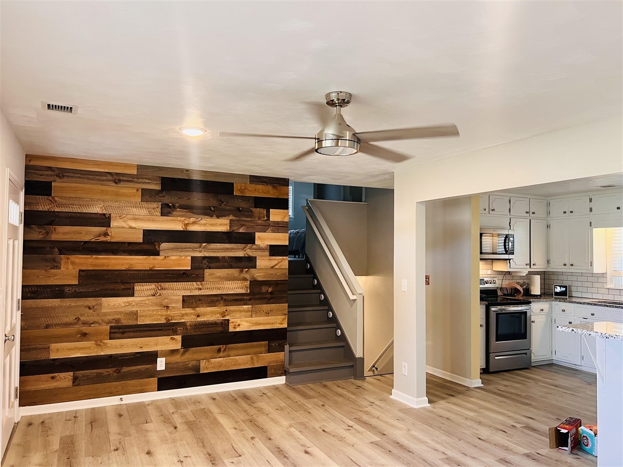 205 Marmak Drive Property Photo 3
