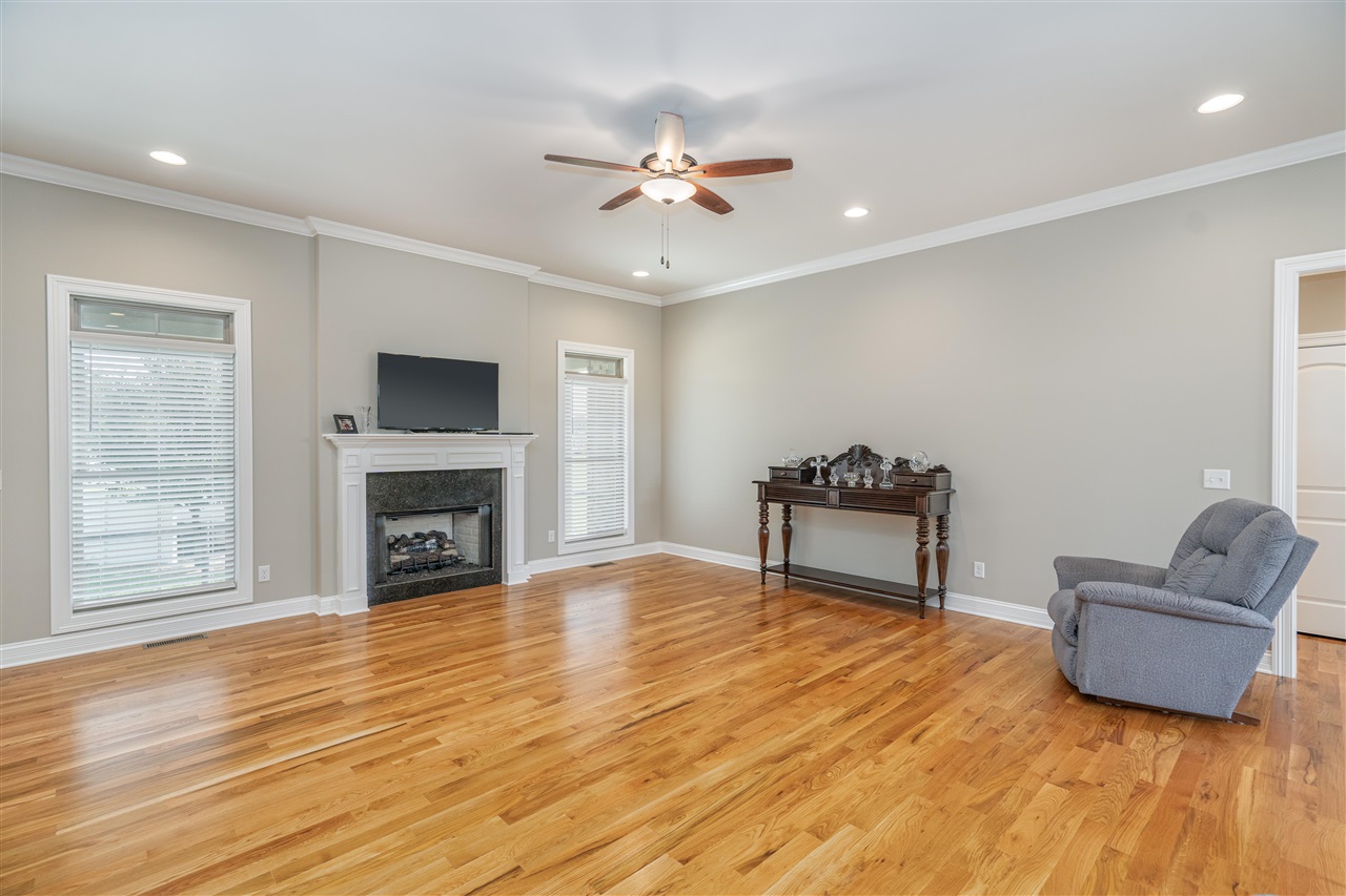 1620 Fords Farm Avenue Property Photo 15