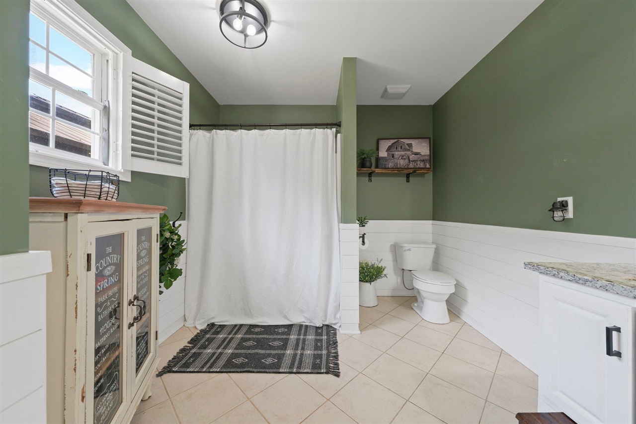 2128 Hunts Lane Property Photo 26