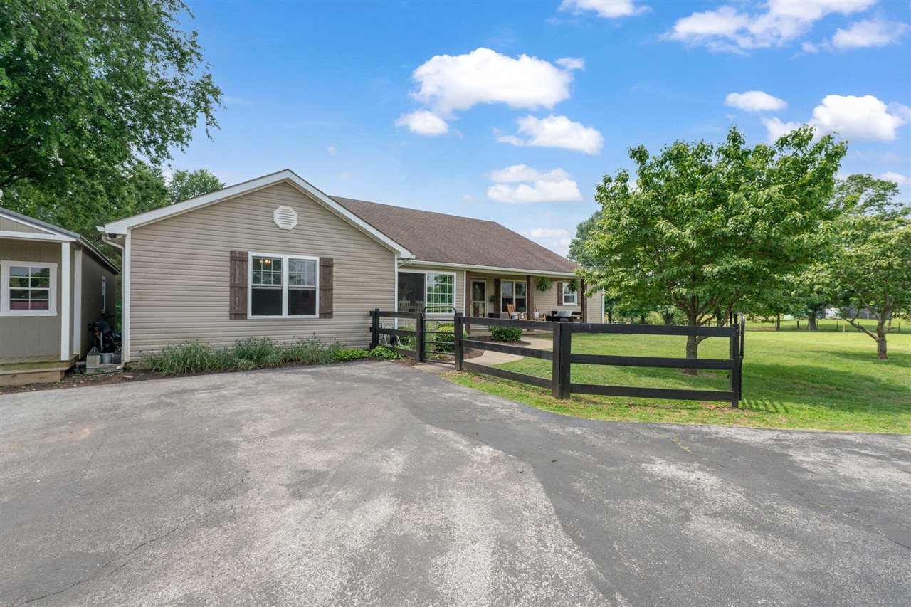 2128 Hunts Lane Property Photo 35