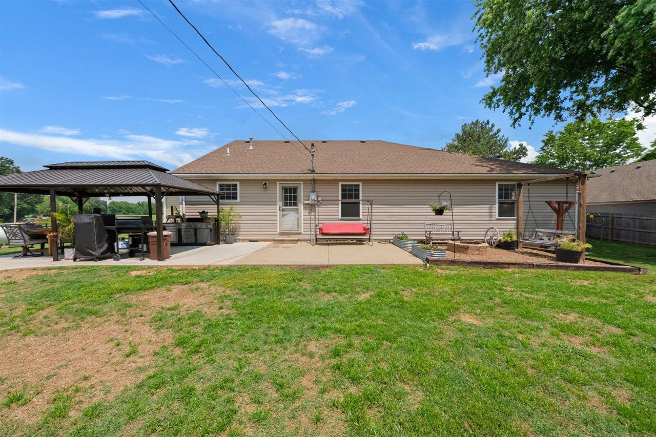 2128 Hunts Lane Property Photo 38