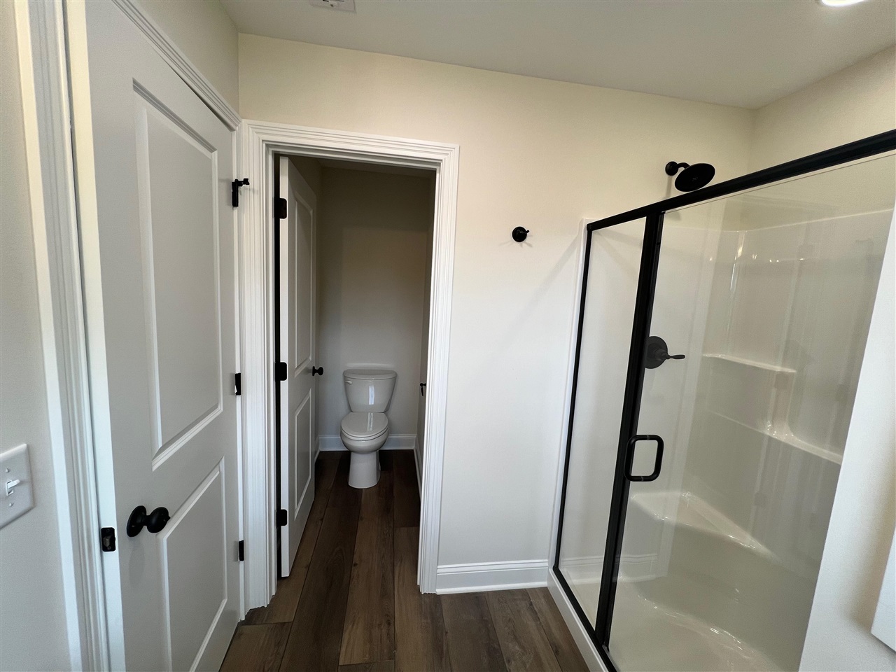 2206 Annapolis Court Property Photo 13