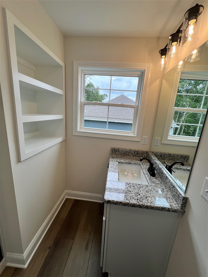 2206 Annapolis Court Property Photo 14