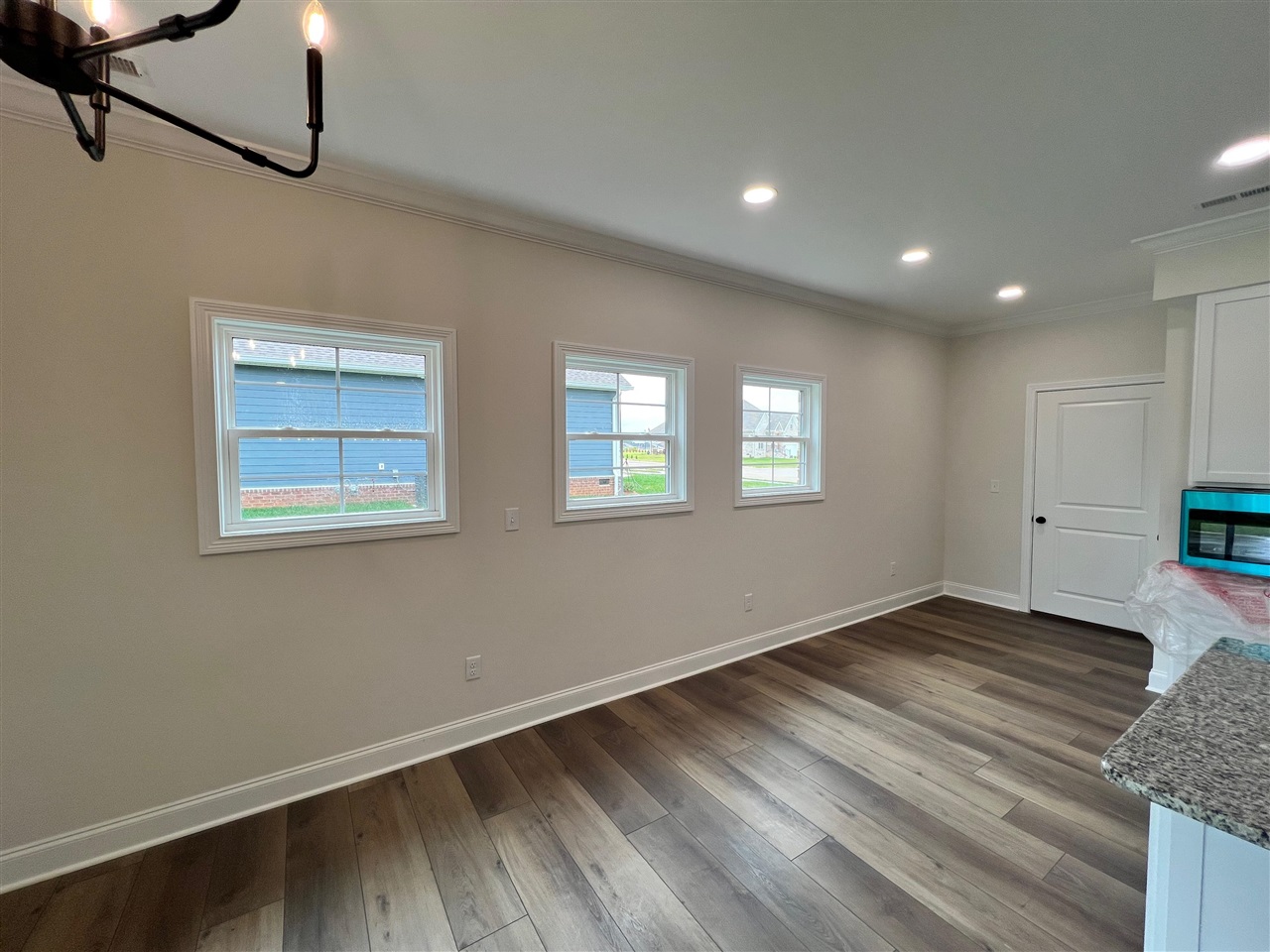 2206 Annapolis Court Property Photo 28