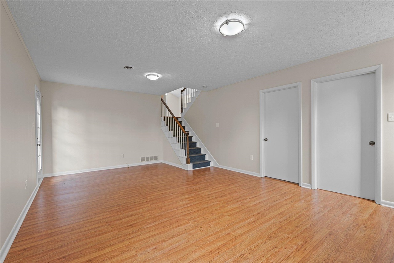 221 Dorchester Drive Property Photo 21