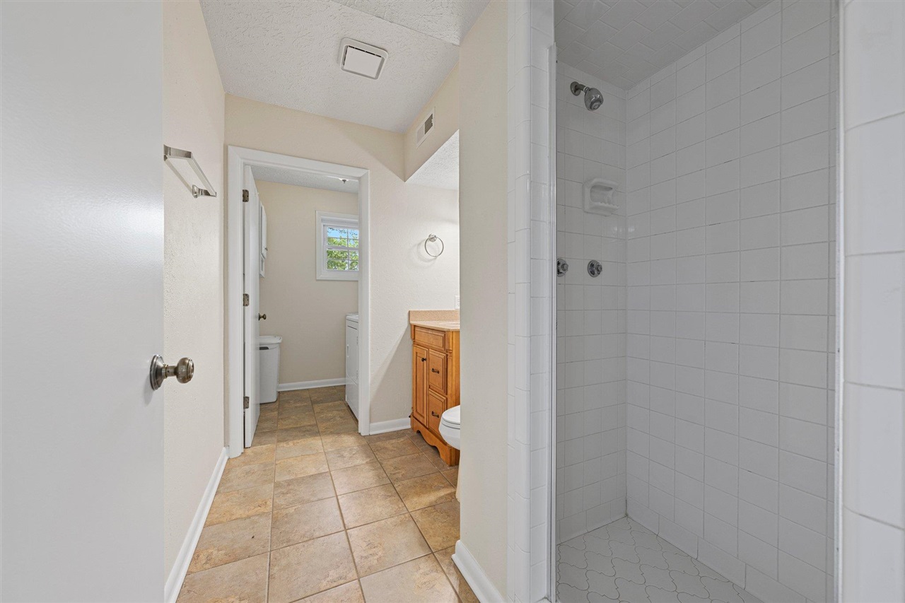 221 Dorchester Drive Property Photo 25