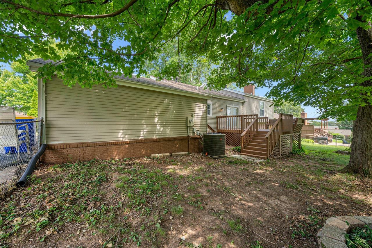 221 Dorchester Drive Property Photo 32