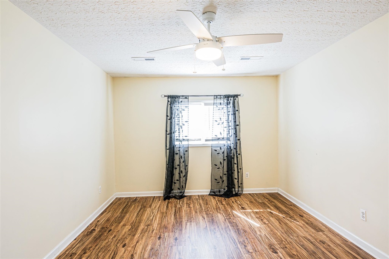 2908 Carriage Hill Drive Property Photo 19