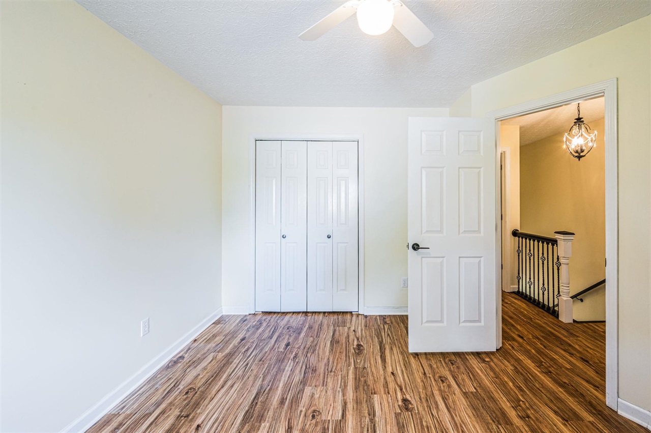 2908 Carriage Hill Drive Property Photo 23