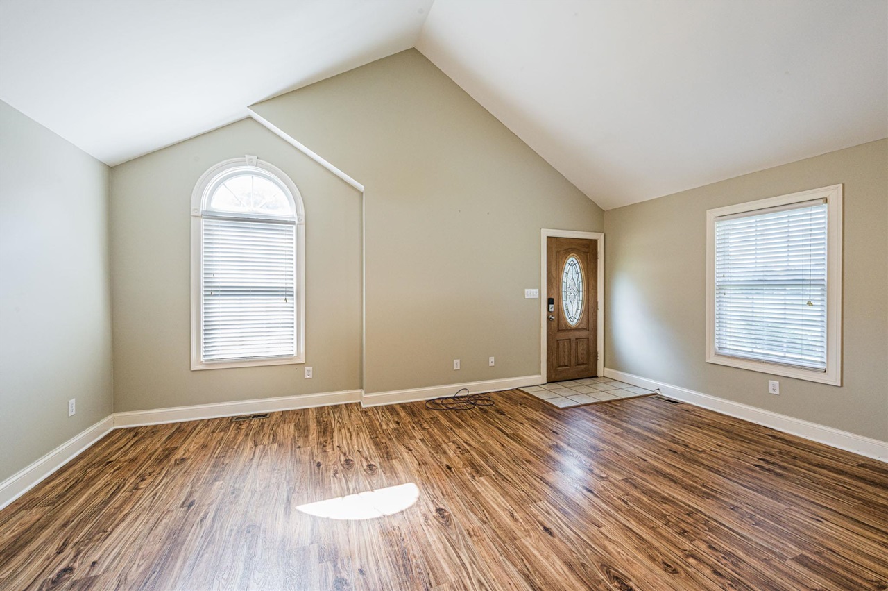 2908 Carriage Hill Drive Property Photo 37