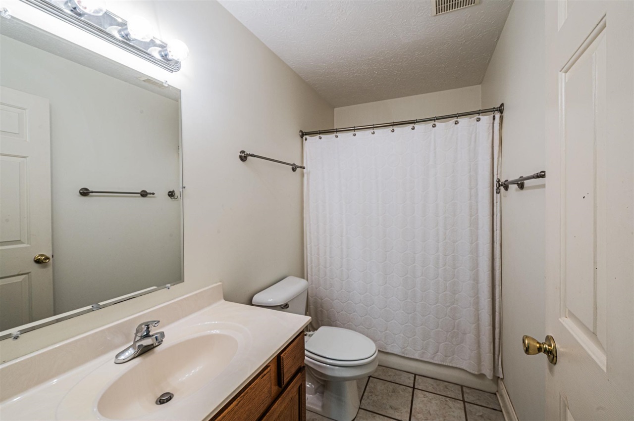 2908 Carriage Hill Drive Property Photo 40