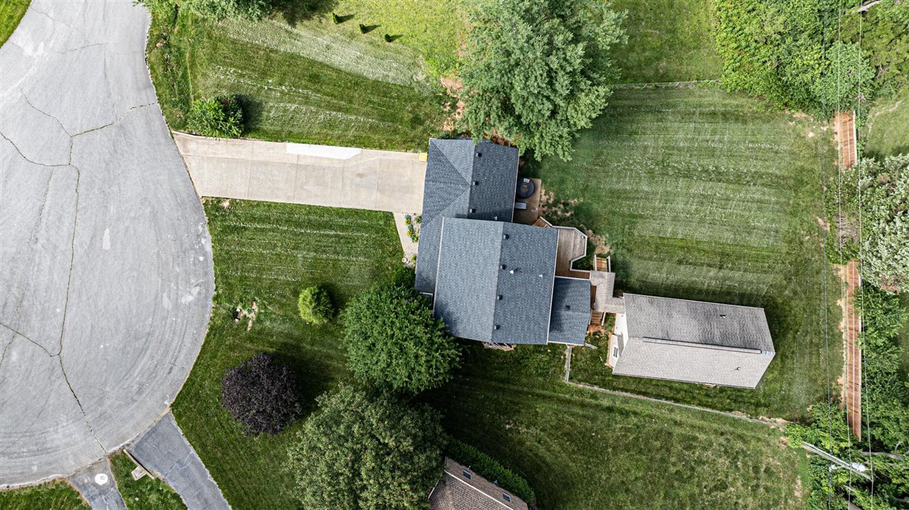 2908 Carriage Hill Drive Property Photo 45