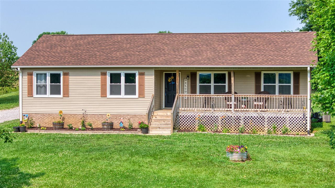 160 H R Whitlock Road Property Photo 1