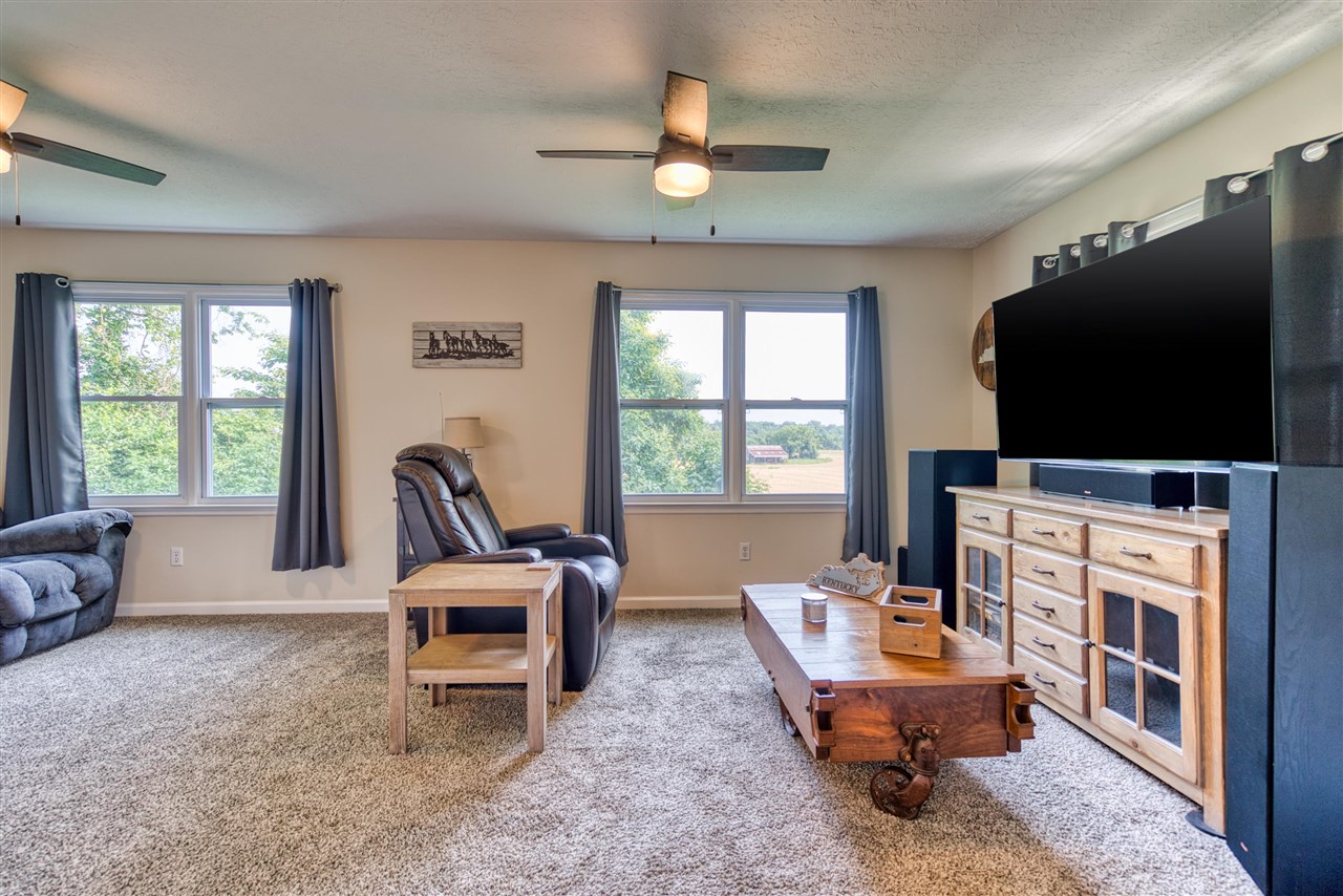 160 H R Whitlock Road Property Photo 2