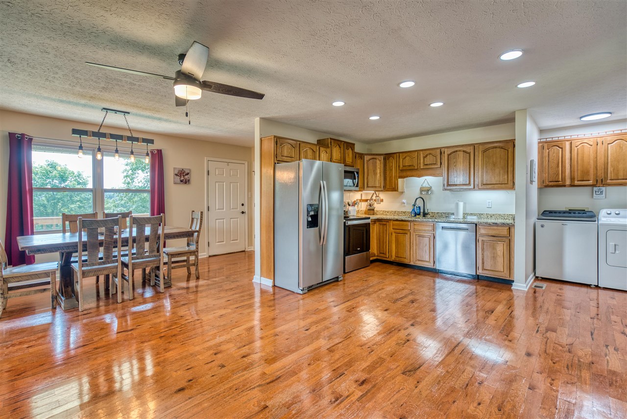 160 H R Whitlock Road Property Photo 10