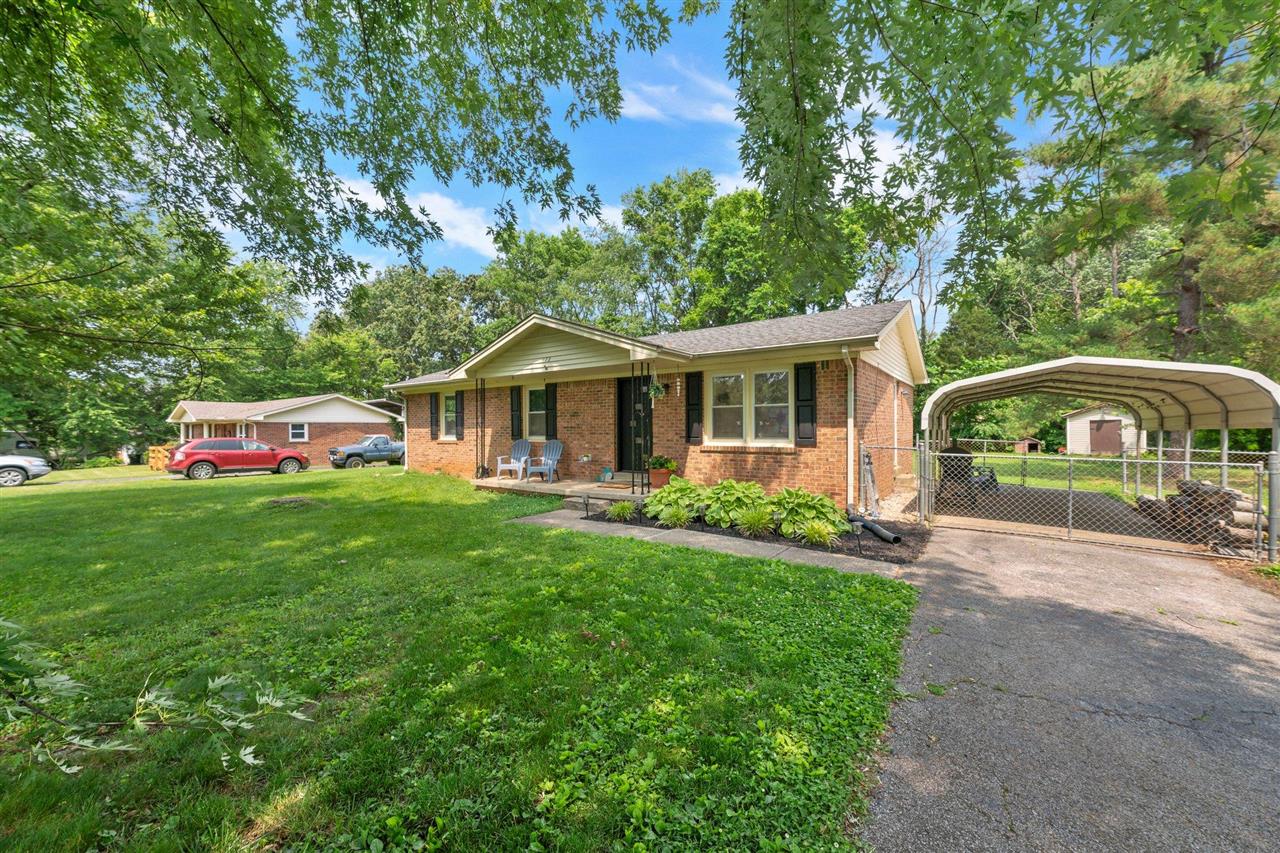 172 Rolling Drive Property Photo 3