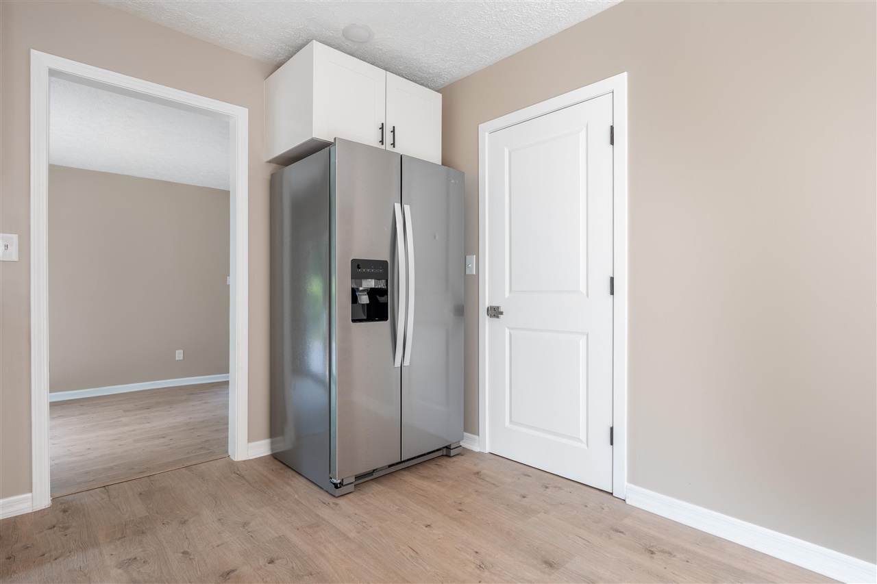 670 Clark Circle Property Photo 11