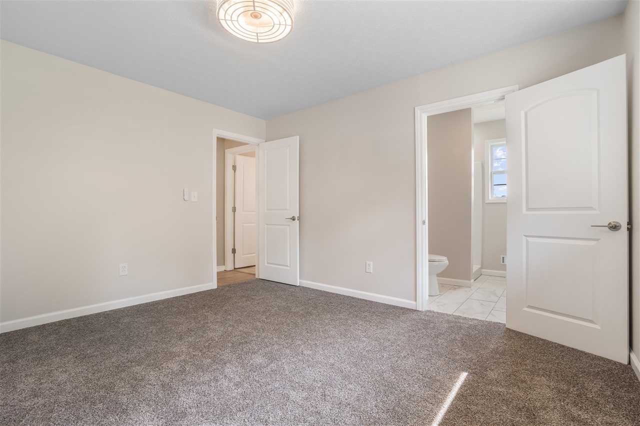 670 Clark Circle Property Photo 16