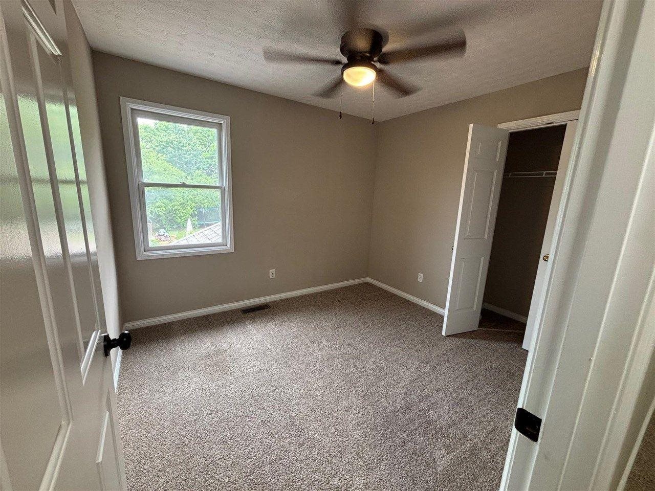 1524 Wind Ridge Avenue Property Photo 11