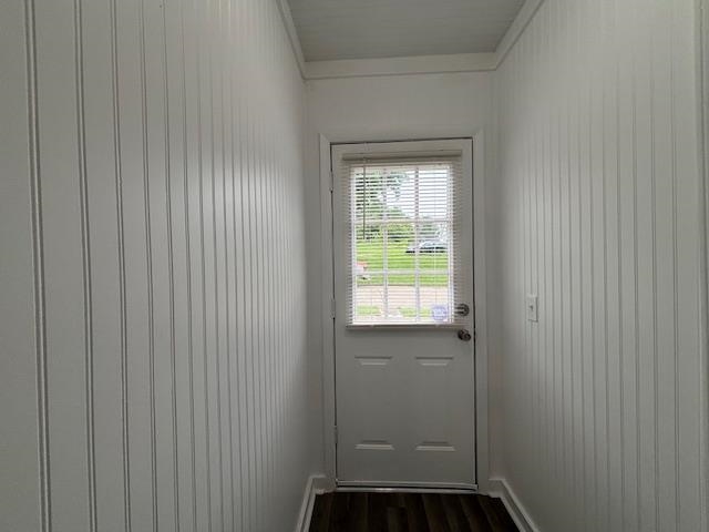106 E 4th Avenue Property Photo 15