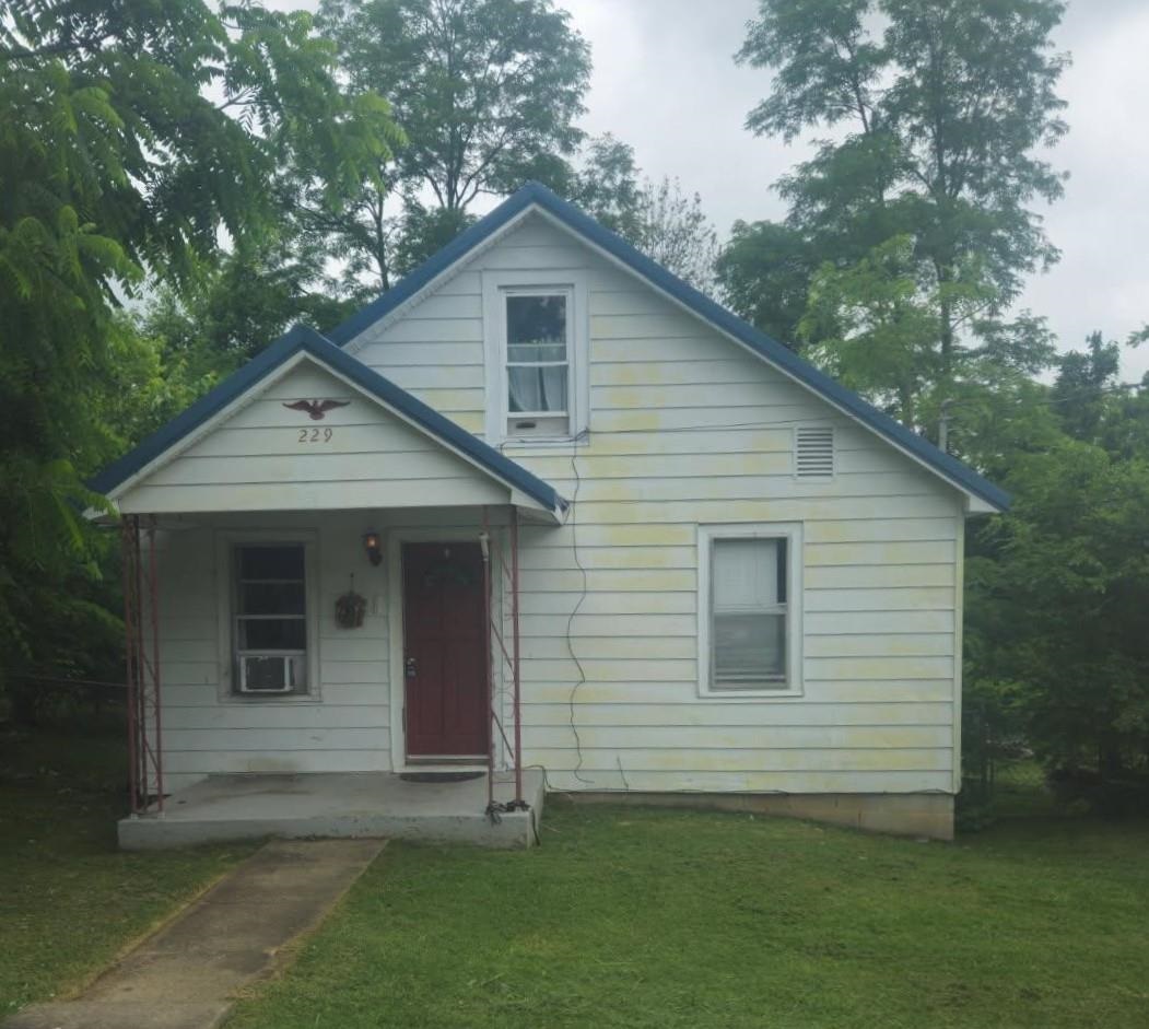 229 Eastview Drive Property Photo 1