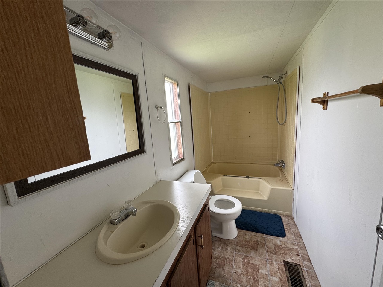 360 Durham Springs Road Property Photo 16