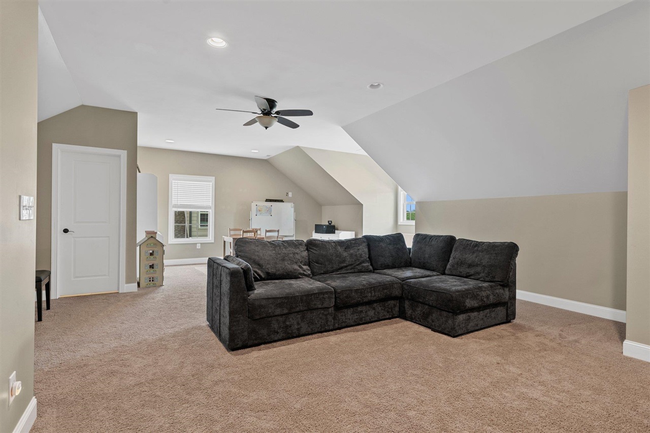 2934 Pennyroyal Lane Property Photo 32