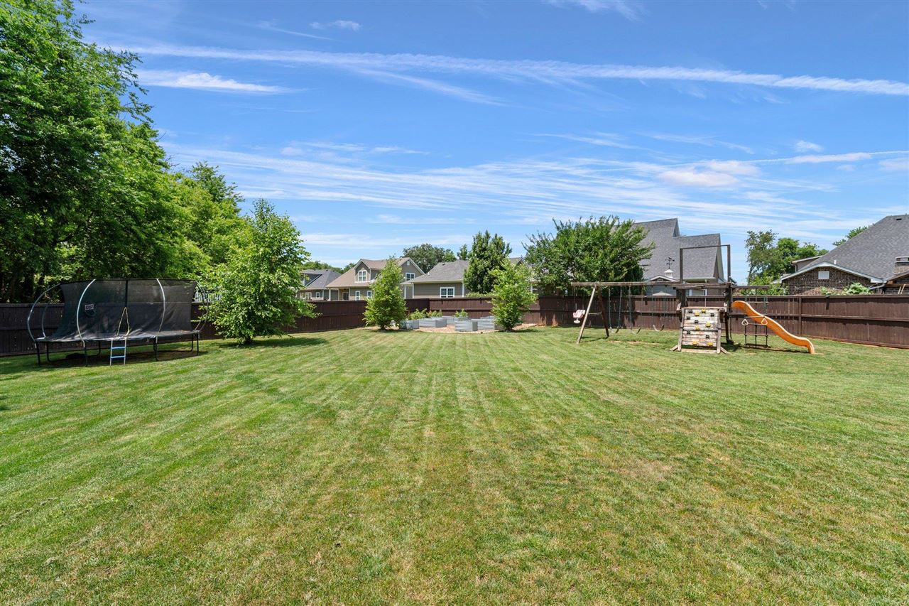 2934 Pennyroyal Lane Property Photo 39