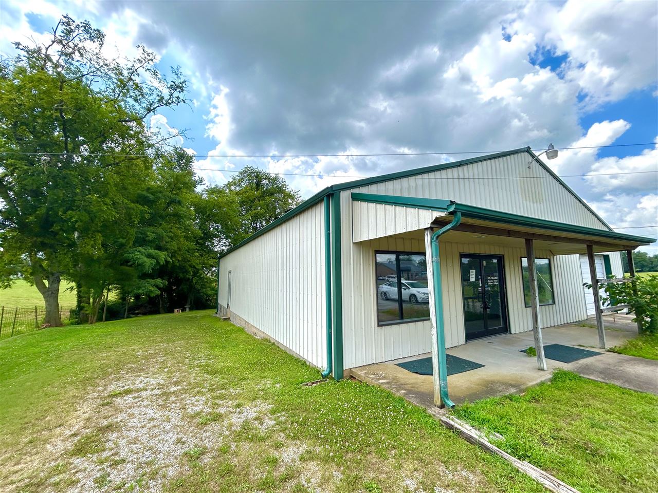 1370 S Dixie Street Property Photo 1