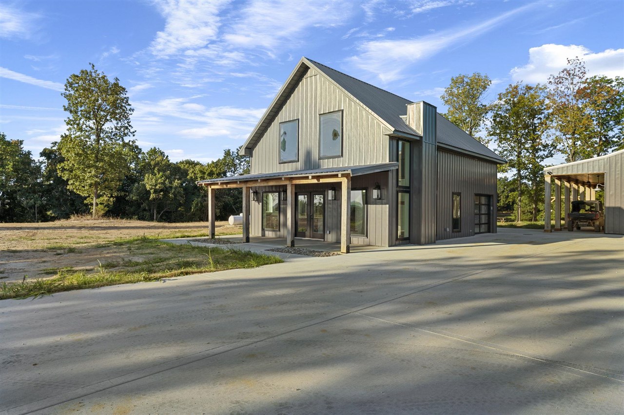 1345 Jenkins Road Property Photo 1