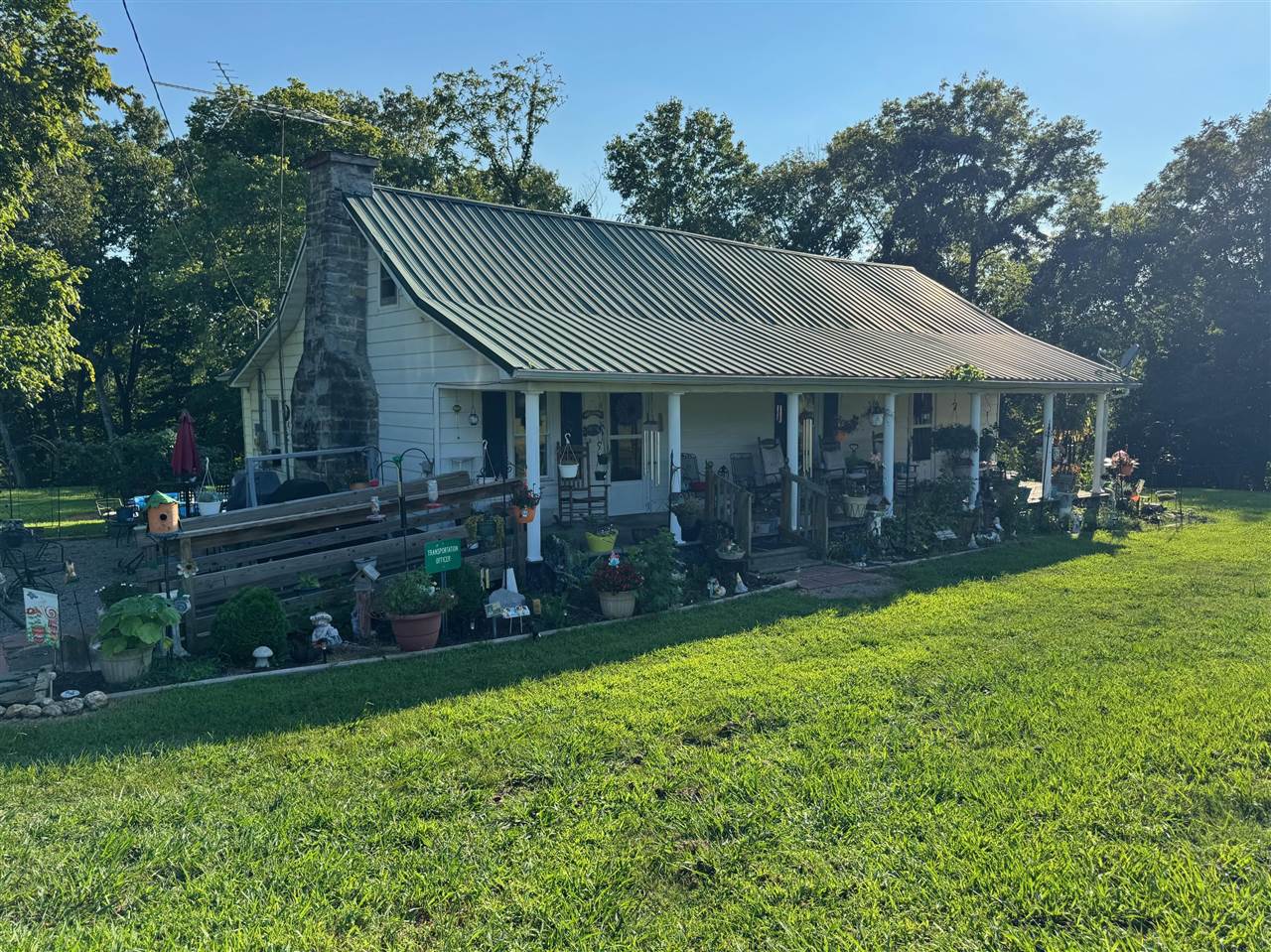 5321 Judio Road Property Photo 1